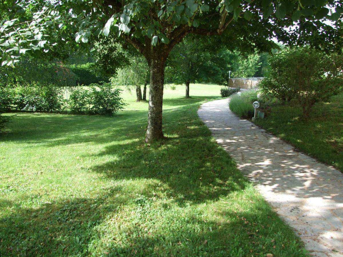 Les Feuillantines Perigord Noir Bed & Breakfast Saint Cyprien Bagian luar foto